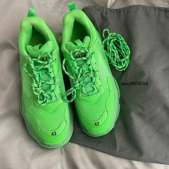 Balenciaga Triple S sneaker neon green